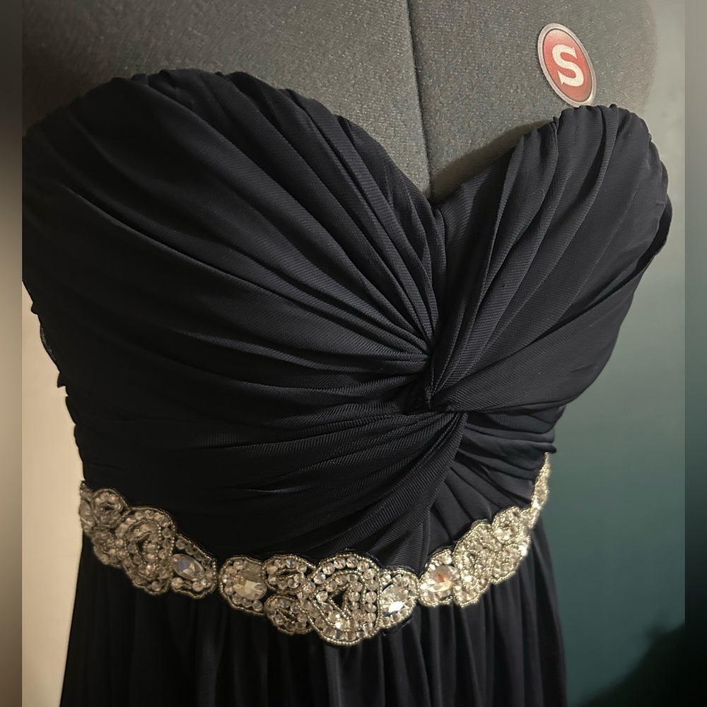 Navy Blue Strapless Formal Size 7 - Picture 2 of 6